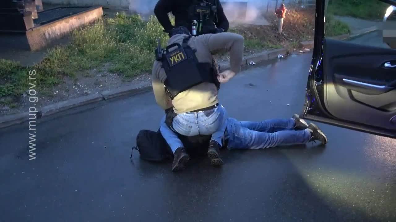  beograd akcija policije hapsenje kradja video snimak 