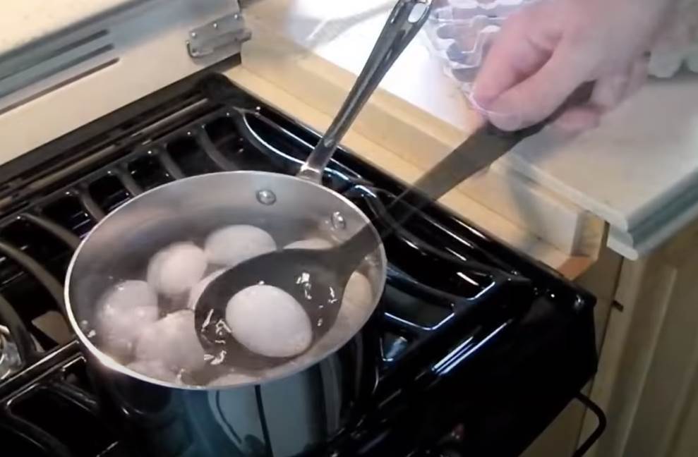  kako izbeleti jaja za uskrs farbanja jaja tehnike 