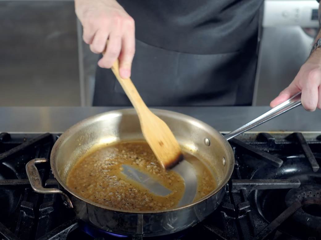 kako da ispecem meso sos od pecenja 