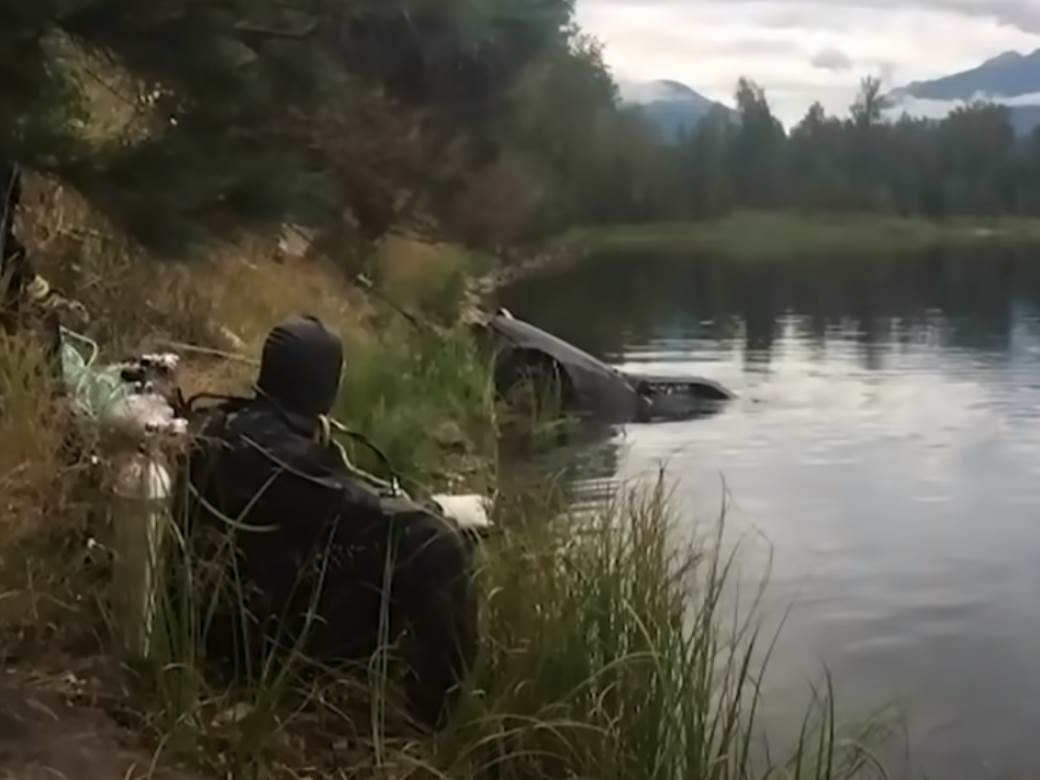  majdanpek nesreca auto potonuo u jezero 