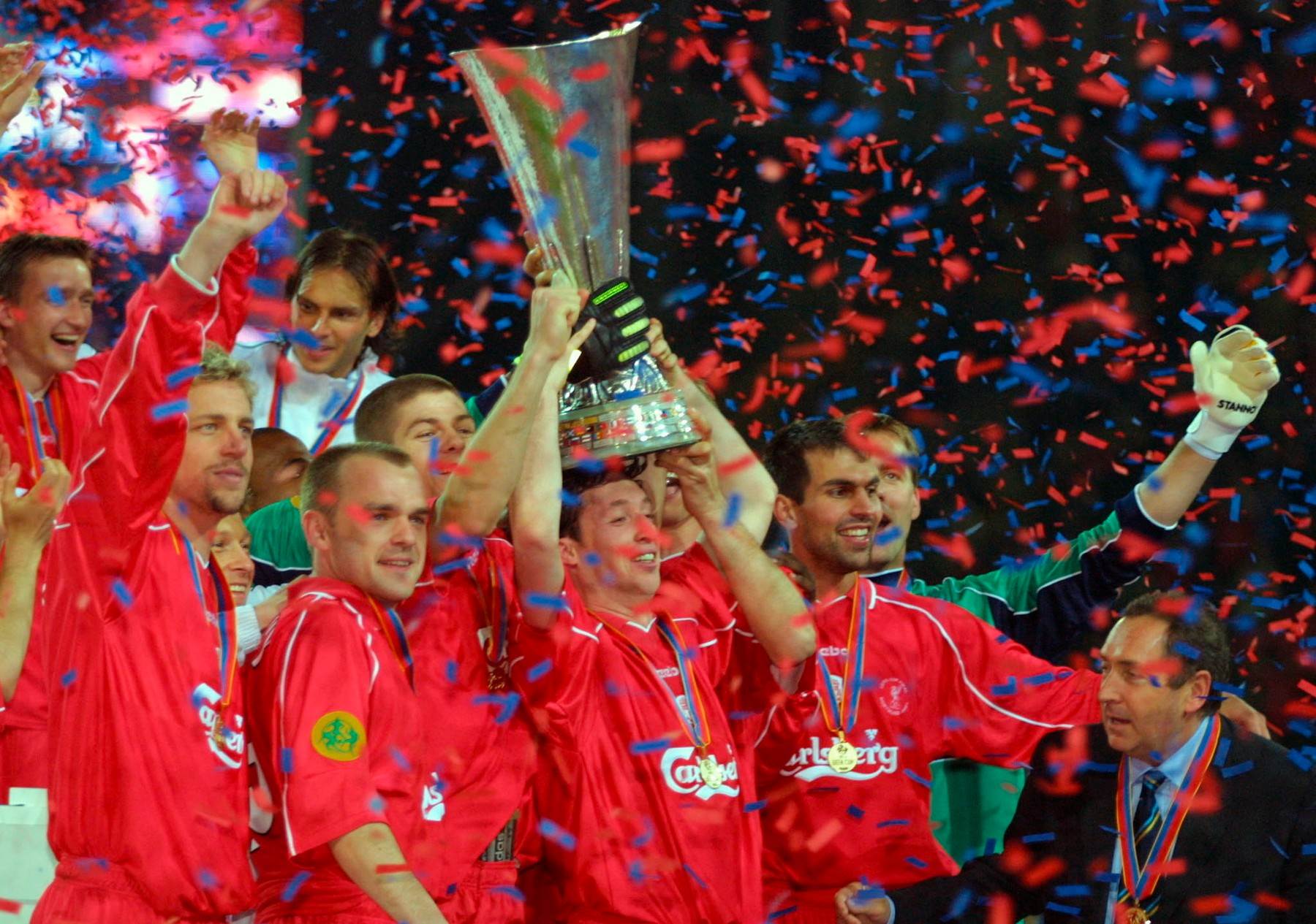  deni marfi liverpul alaves 5 4 finale kup uefa 2001 kockao drogirao se opijanje alkohol 
