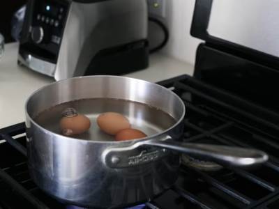  Kako se kuvaju jaja da ne puknu? 