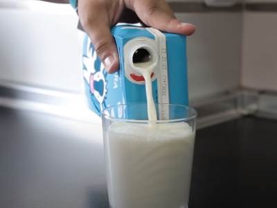  Vlada propisala maksimalnu cenu mleka 