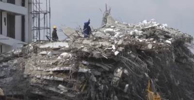  Katastrofalno spasavanje iz zgrade u Nigeriji 