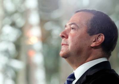  Medvedev najavio masovno uništavanje Ukrajinaca 