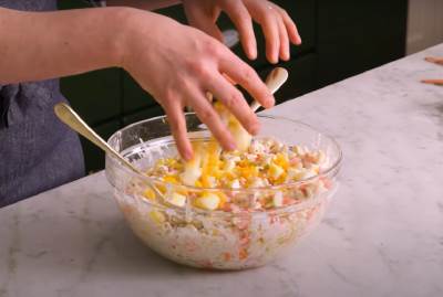  3 recepta za salate sa kuvanim jajima 