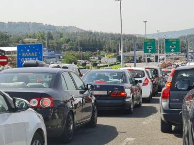  Srbi na muci zbog novog zakona u Grčkoj za električna vozila 