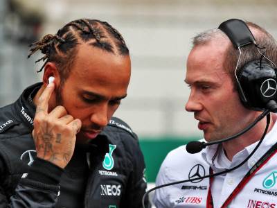  Luis Hamilton ne vozi trening Formule 1 zbog pravila 