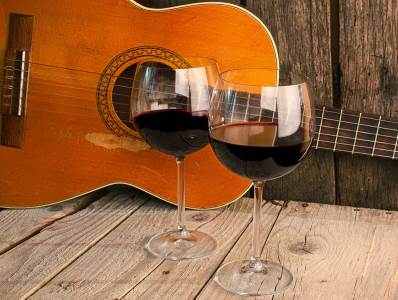  VINO I MUZIKA KAO NAJLEPŠI ROMANTIČNI SPOJ! Uživajte uz najlepše note vina i muzike  