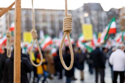  Ćerka ubila majku u Iranu 