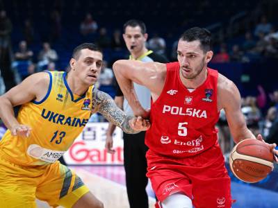  Poljska pobedila Ukrajinu na Eurobasketu 