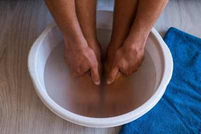  Potopite stopala u toplu vodu za imunitet 