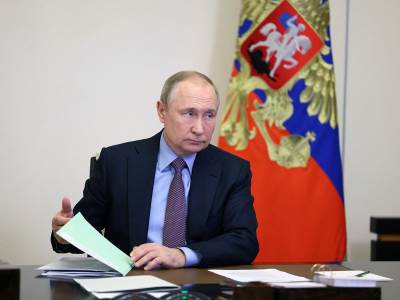  Ruski predsednik Vladimir Putin predsedava sastankom organizacionog komiteta Pobede putem telekonferencijske veze u državnoj rezidenciji Novo-Ogarjovo, nedaleko od Moskve, 15. novembra 2022. godine. 