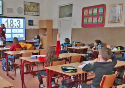  Besplatni udžbenici za đake u Srbiji 