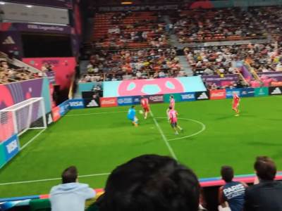  Neverovatan gol Dijega Forlana na Mundijalu u Kataru 