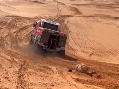  Vozač kamiona ubio navijača na Dakar reliju 