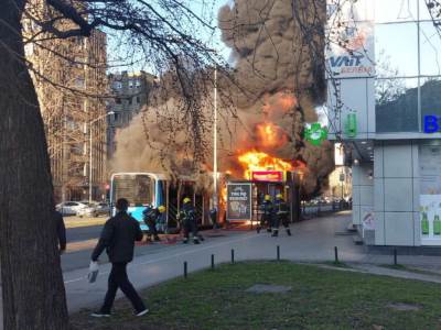  Zapalio se autobus u Novom Sadu 