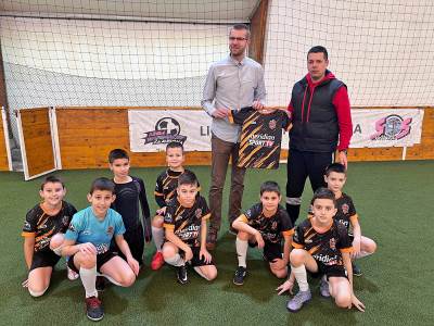  Meridian Sport donacijom sportske opreme obradovao mlade fudbalske nade iz Sombora 
