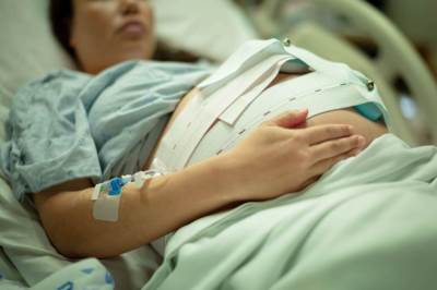  Žena tvrdi da joj je beba umrla zbog nebrige u bolnici u Sremskoj Mitrovici 