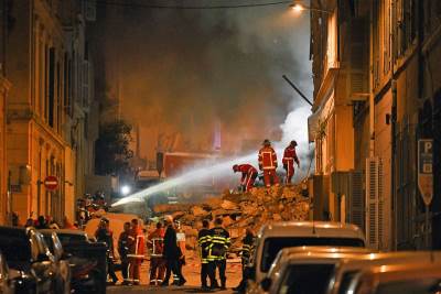 Eksplozija srušila zgradu u Marseju 