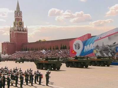  Skraćeno trajanje vojne parade u Moskvi 