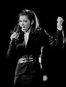  Pevačica Ajrin Kara umrla od visokog pritiska, hipertenzije 