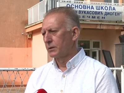  Direktor škole u Surčinu o dečaku koji je pretio smrću 