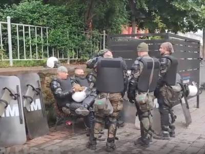 Pripadnici specijalne snage policije  Kosovo 