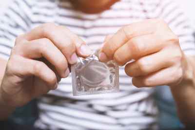  Kako da odaberete pravu veličinu kondoma 
