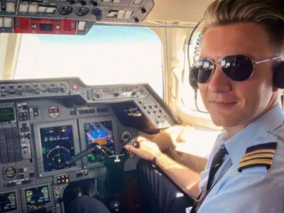  Pilot doživeo srčani udar tokom leta 
