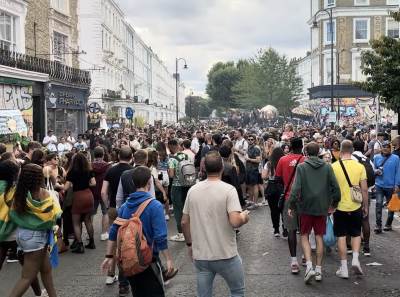  8 ljudi izbodeno na karnevalu u Londonu 