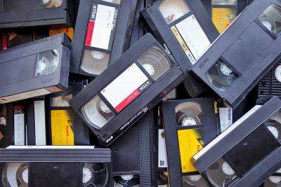  Koliko koštaju VHS kasete 