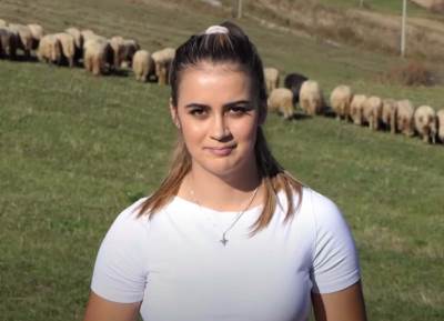  Azemina Prokošak brine o 500 ovaca u Bosni i Hercegovini 
