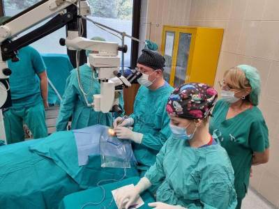  U Vojnomedicinskoj akademiji uspešno su transplantirane rožnjače odbrana23 
