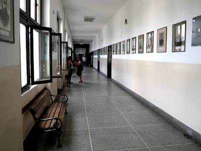  Učenik u beogradskoj gimnaziji hteo da zatvori lufter pa se povredio 