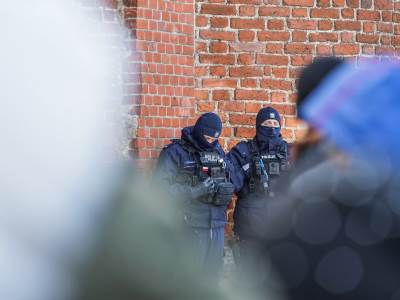  Poljska policija uhapsila bivšeg ministra policije 