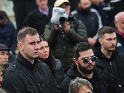  Novica Veličković plakao na sahrani Dejana Milojevića 