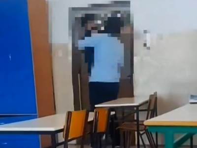  Tuča učenika i nastavnika u školi u Podgorici 