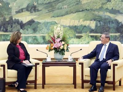  Premijer Li: Kineska i ekonomija SAD-a su komplementarne 
