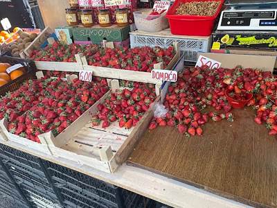  Cene jagoda na beogradskim pijacama 