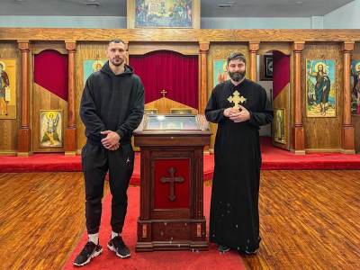  Aleksandar Rakić posetio crkvu pred MMA borbu 