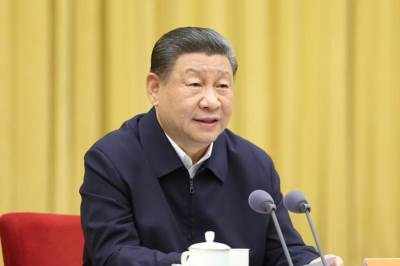  Si Đinping predsedava simpozijumom o razvoju zapadnog regiona Kine u novoj eri 