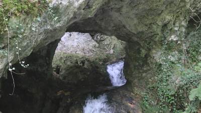  Skrivena pećina u blizini Arilja 