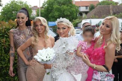  Milica Kemez i Bora Santana venčanje, Milica proziva familiju 