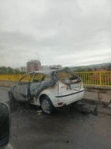 izgoreo automobil 
