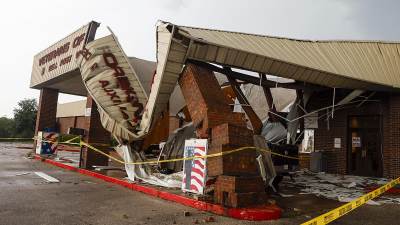  Tornado u Americi usmrtio 21 osobu 