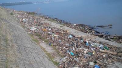 Beograd - Vlasnici splavova moraće da čiste otpad!  
