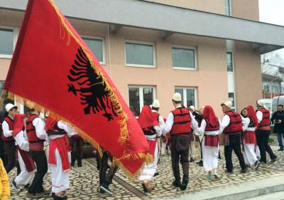  albanska zastava suđenje vranje Ragmi Mustafa kritika kosovo haradinaj 