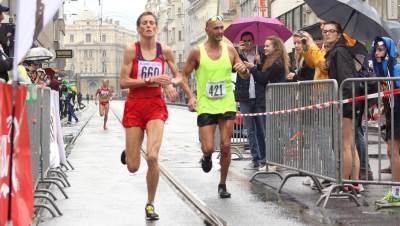  Olivera Jevtić pobednica polumaratona u Sarajevu 