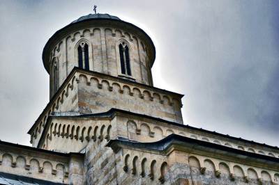  Manastir Visoki Dečani albanski istoričar tvrdnje izjava 